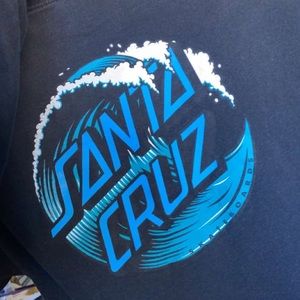 Santa Cruz tee